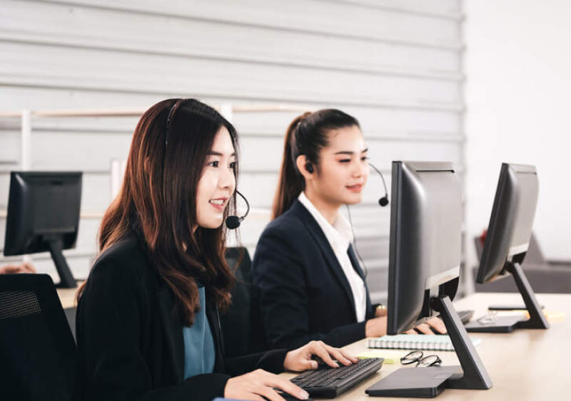 Enhance Customer Experience with E-commerce Live Chat