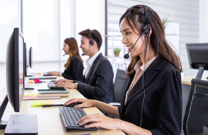 Outsourced call center team for cleaning industry support